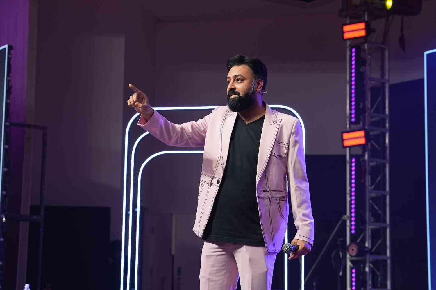 Mentalist Akshay Laxman performing at a corporate event in Tirupati Mentalist Akshay Laxman performing at a corporate event in Tirupati