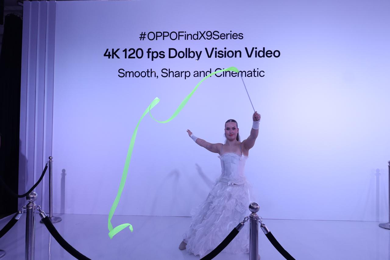 Ribbon Artists performing at a corporate event in Goa Ribbon Artists performing at a corporate event in Goa