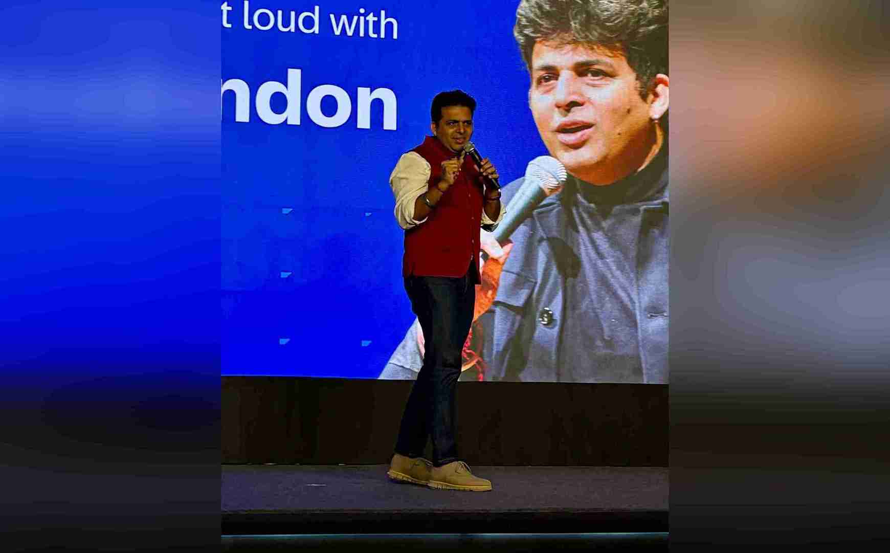 Amit Tandon performing at a corporate event in Mumbai Amit Tandon performing at a corporate event in Mumbai