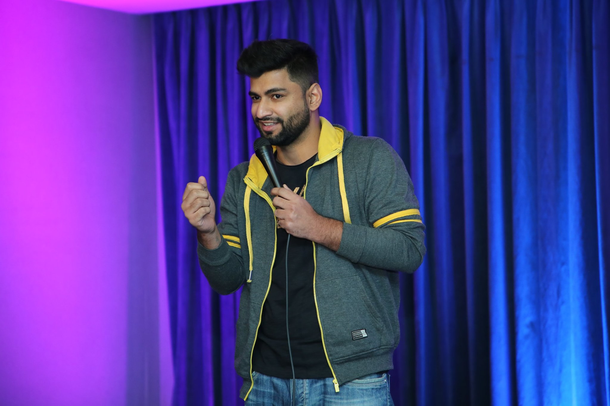 Harsh Gujral Stand-up Comedians for events