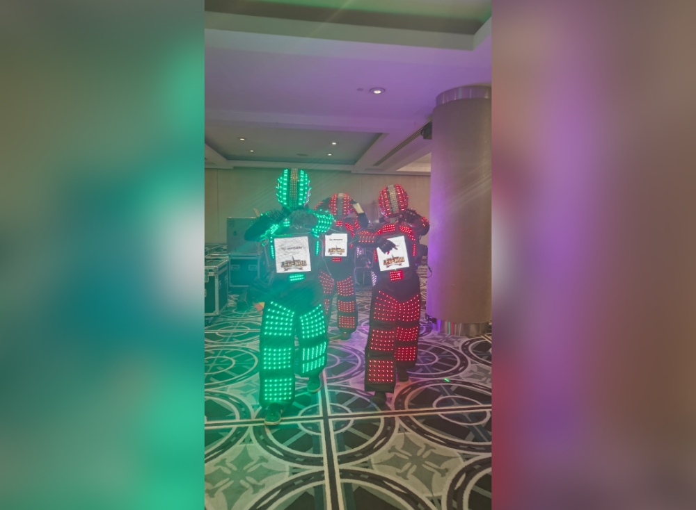 LED Robot Dancers performing at an event for Asian Paints in Sydney LED Robot Dancers performing at an event for Asian Paints in Sydney